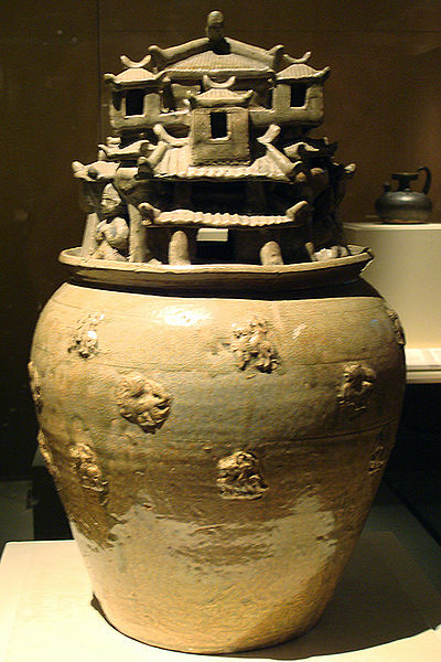 CMOC Treasures of Ancient China exhibit - celadon soul vase