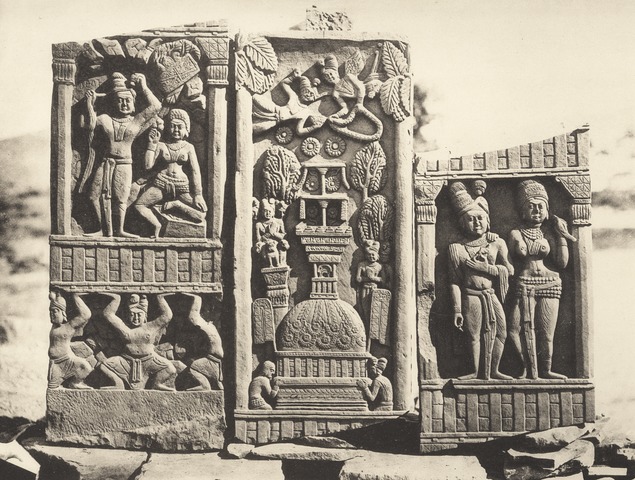 KITLV 87926 - Unknown - Relief on the Bharhut stupa in British India - 1897.tif