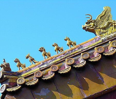 鯱戈（しゃちほこ）と鴟尾（しび）　