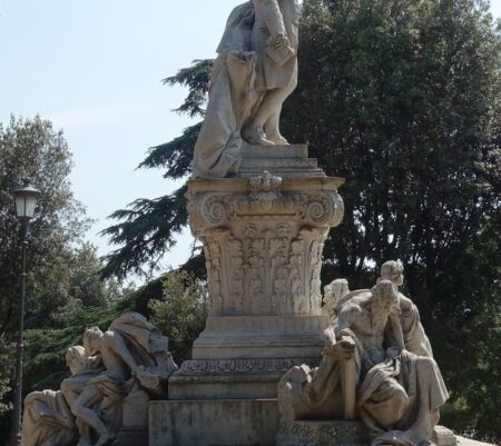 ボルゲーゼ公園ゲーテ像